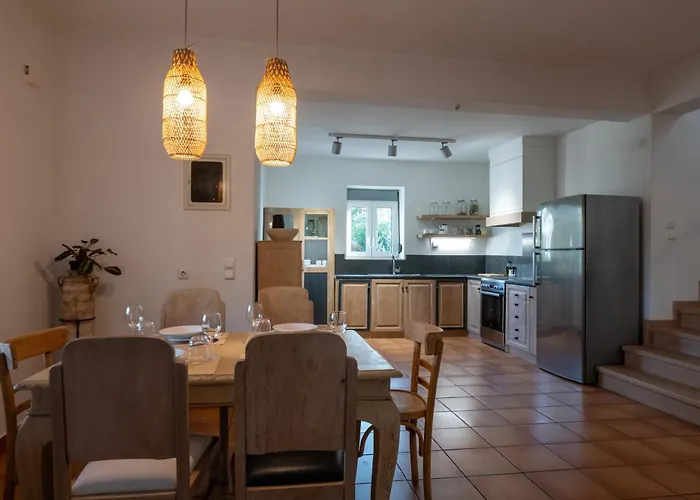 Anatoli Кардамили