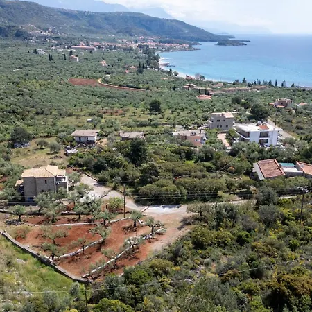Nyaraló Anatoli Kardamíli